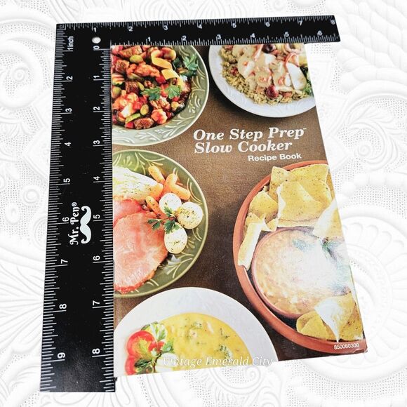 One Step Prep Slow Cooker Recipe Book English & French Language Vintage Booklet - Picture 6 of 7